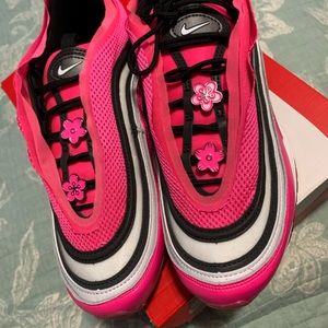 Women’s Nike air max 97 size 10 sneakers